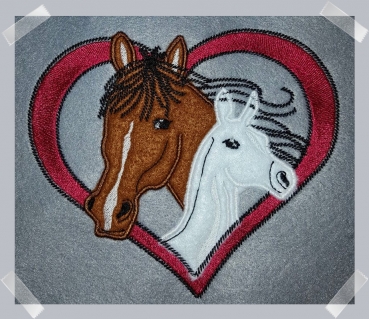 Preview: Pferdeapplikation mit Herz (13x18 ; 20x20 ; 30x20)